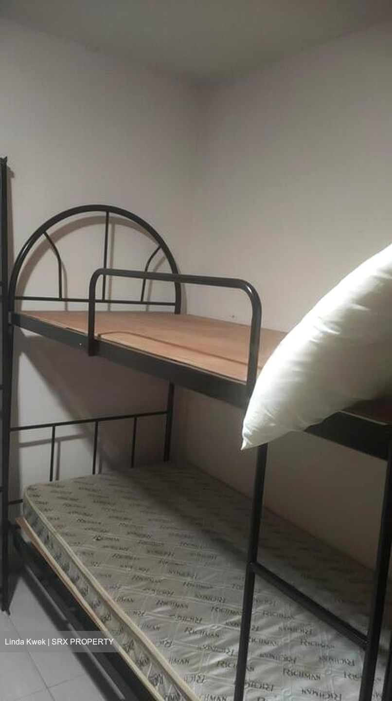 Blk 17 Lorong 7 Toa Payoh (Toa Payoh), HDB 3 Rooms #463240351